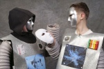 2 - Robot.JPG